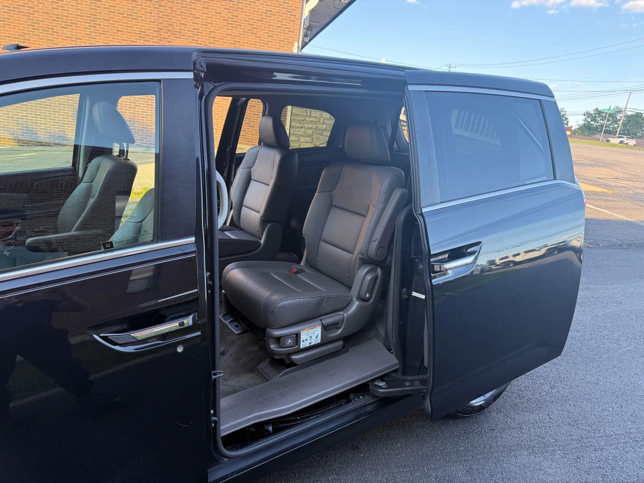 Used 2016 Honda Odyssey EX-L image 39