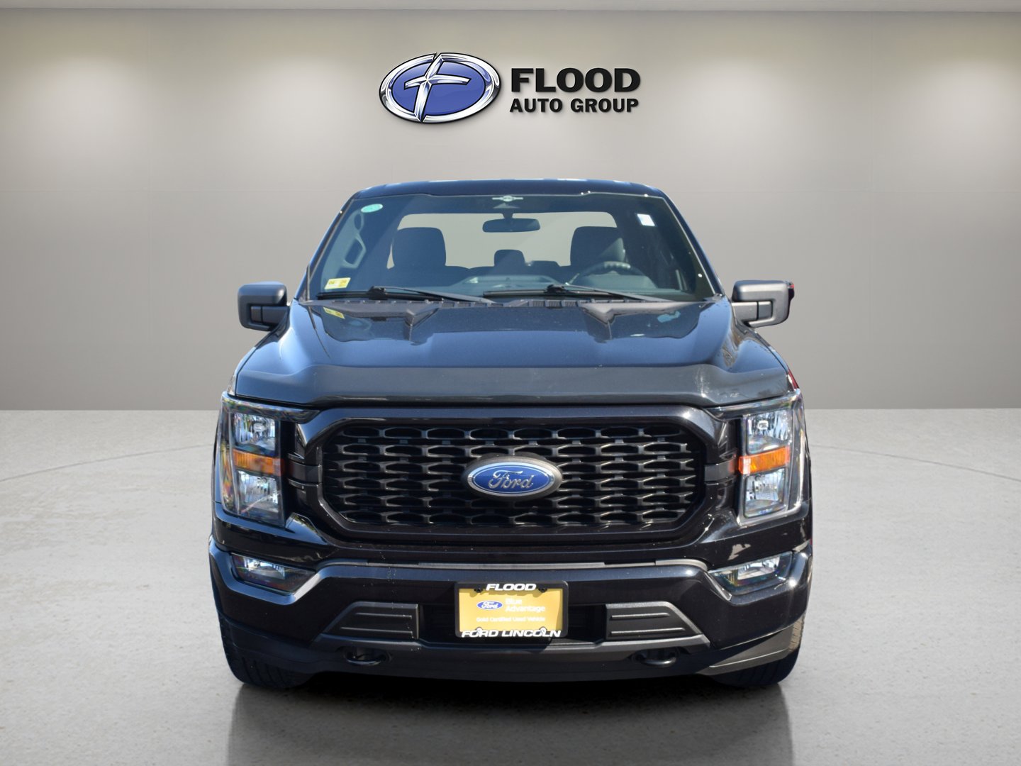 Used 2023 Ford F150 XL w/ STX Appearance Package image 2