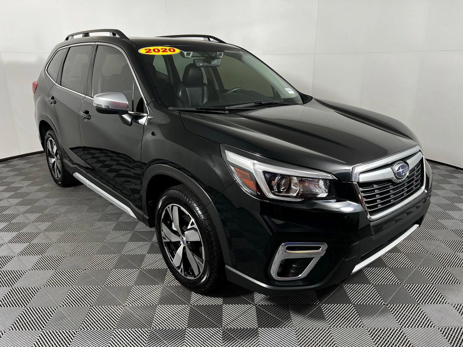 Used 2020 Subaru Forester Touring w/ Popular Package #2 image 3