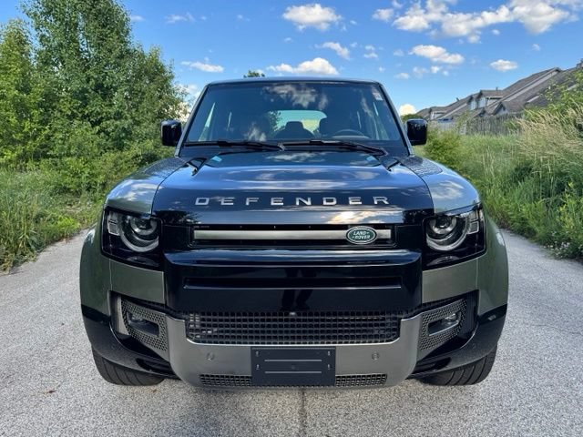 Certified 2025 Land Rover Defender 110 X AWD/4WD image 3