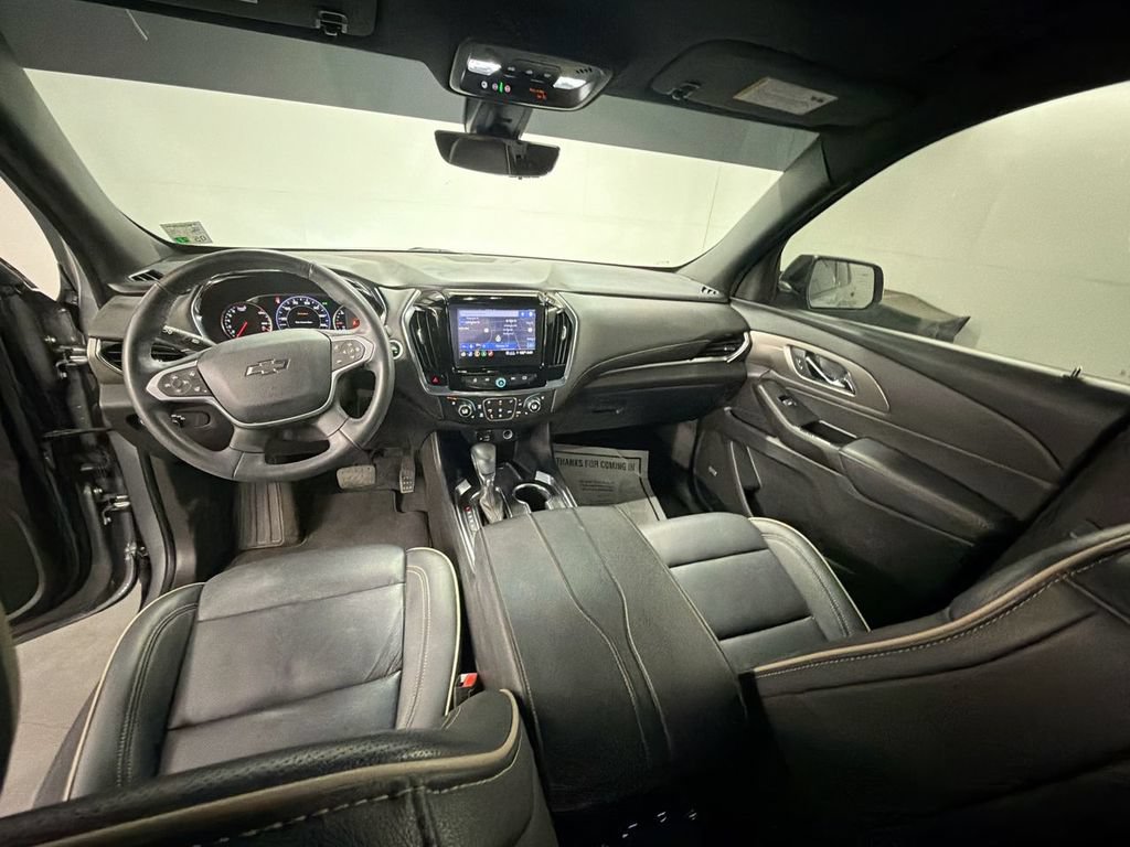 Used 2023 Chevrolet Traverse Premier w/ Redline Edition FWD image 21