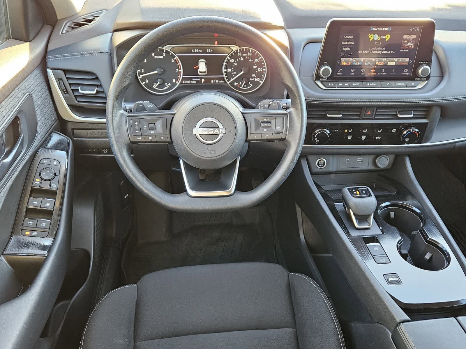 Used 2023 Nissan Rogue S image 5