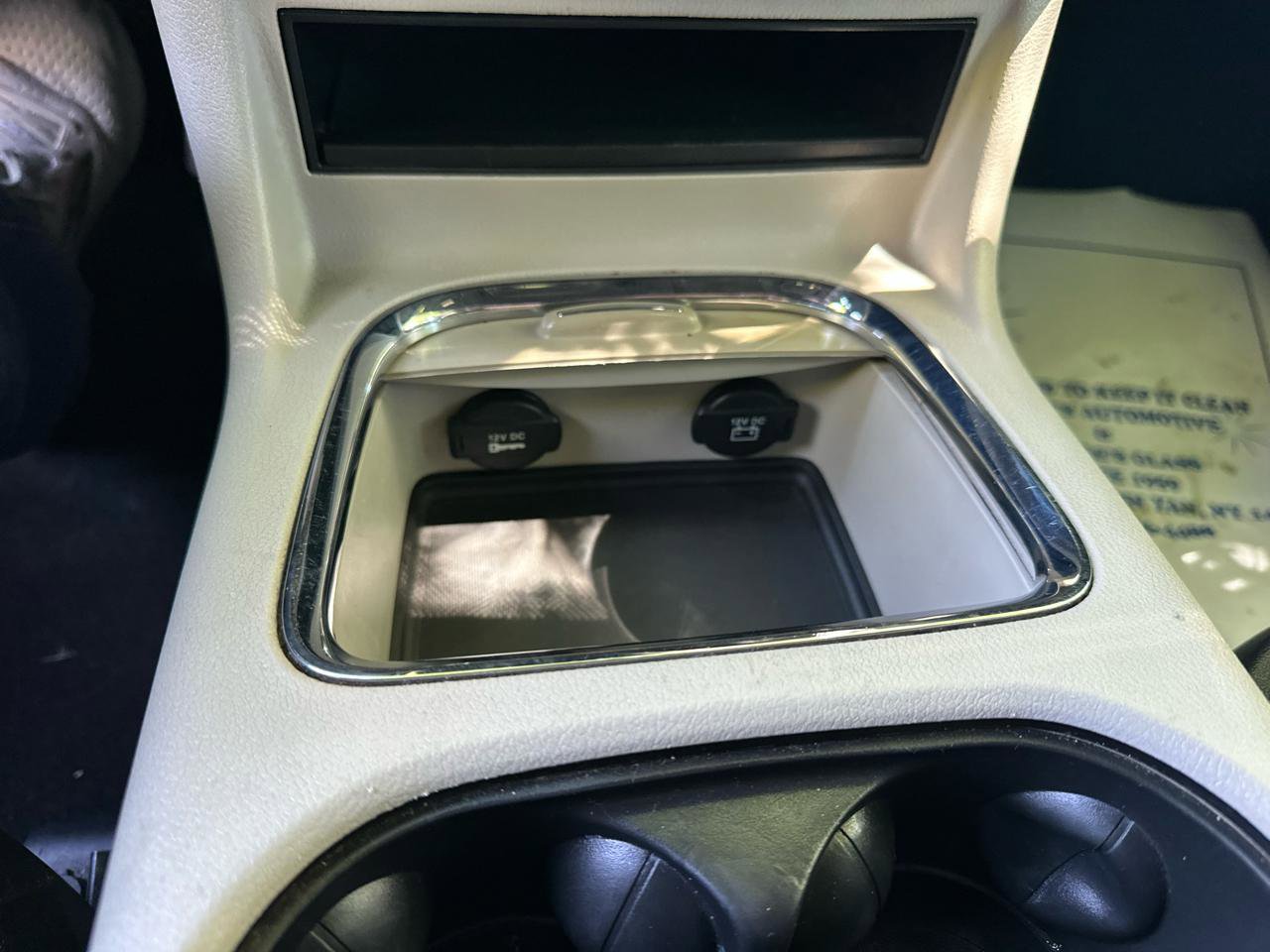Used 2019 Dodge Grand Caravan SXT FWD image 21