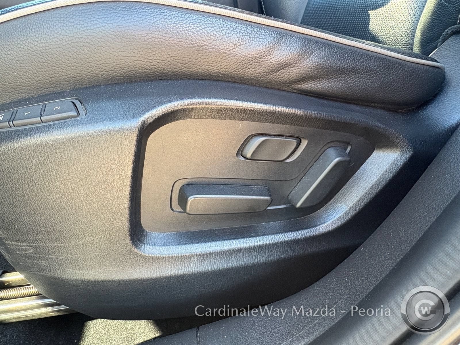 Used 2025 MAZDA CX-5 AWD 2.5 S w/ Preferred Package image 19