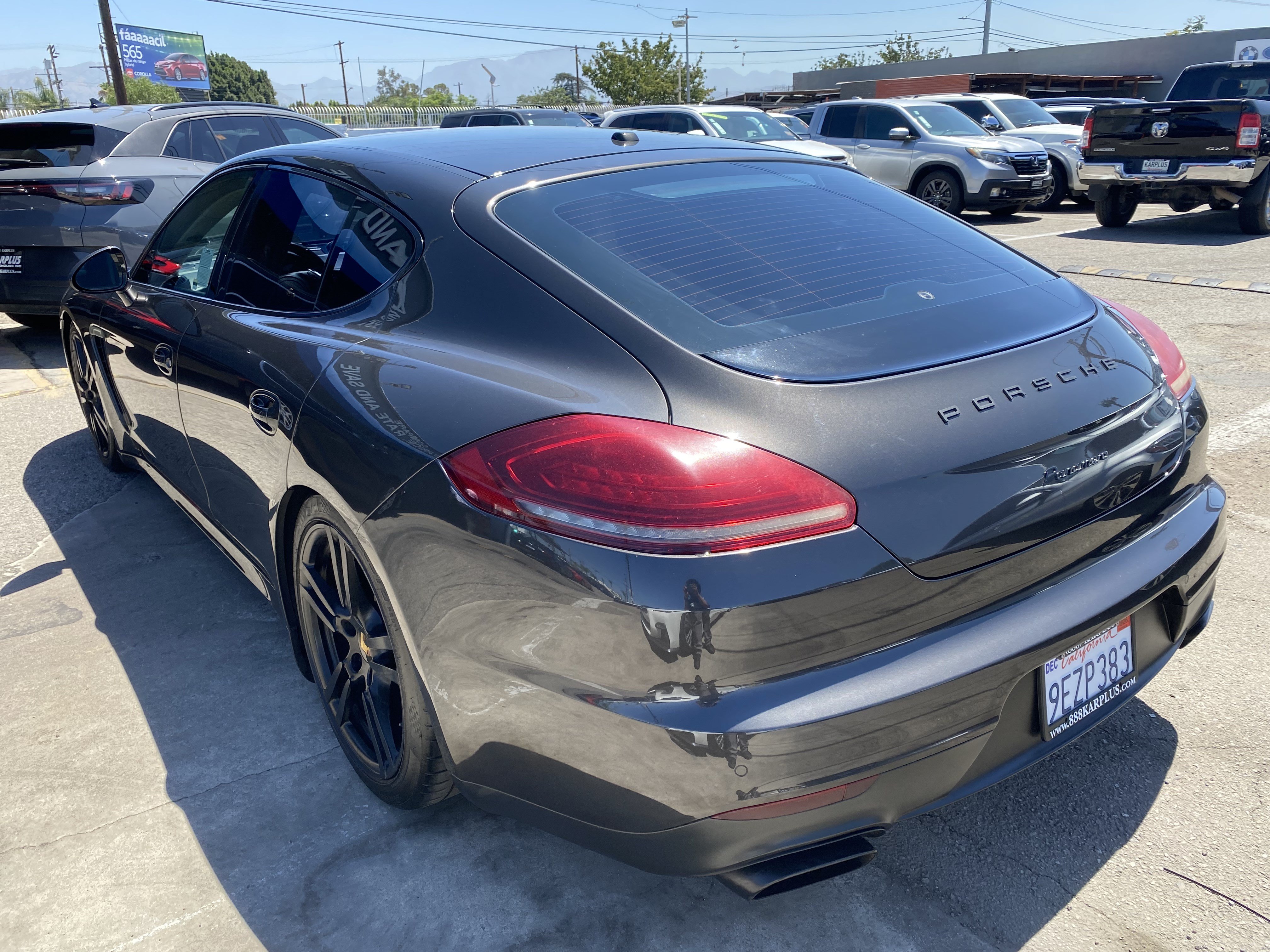 Used 2016 Porsche Panamera Edition RWD image 9