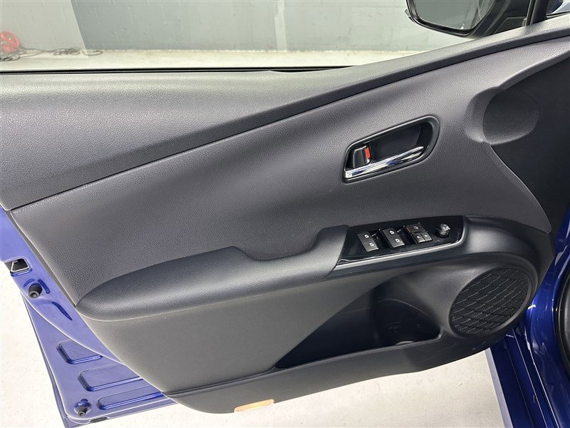 Used 2016 Toyota Prius Two image 14