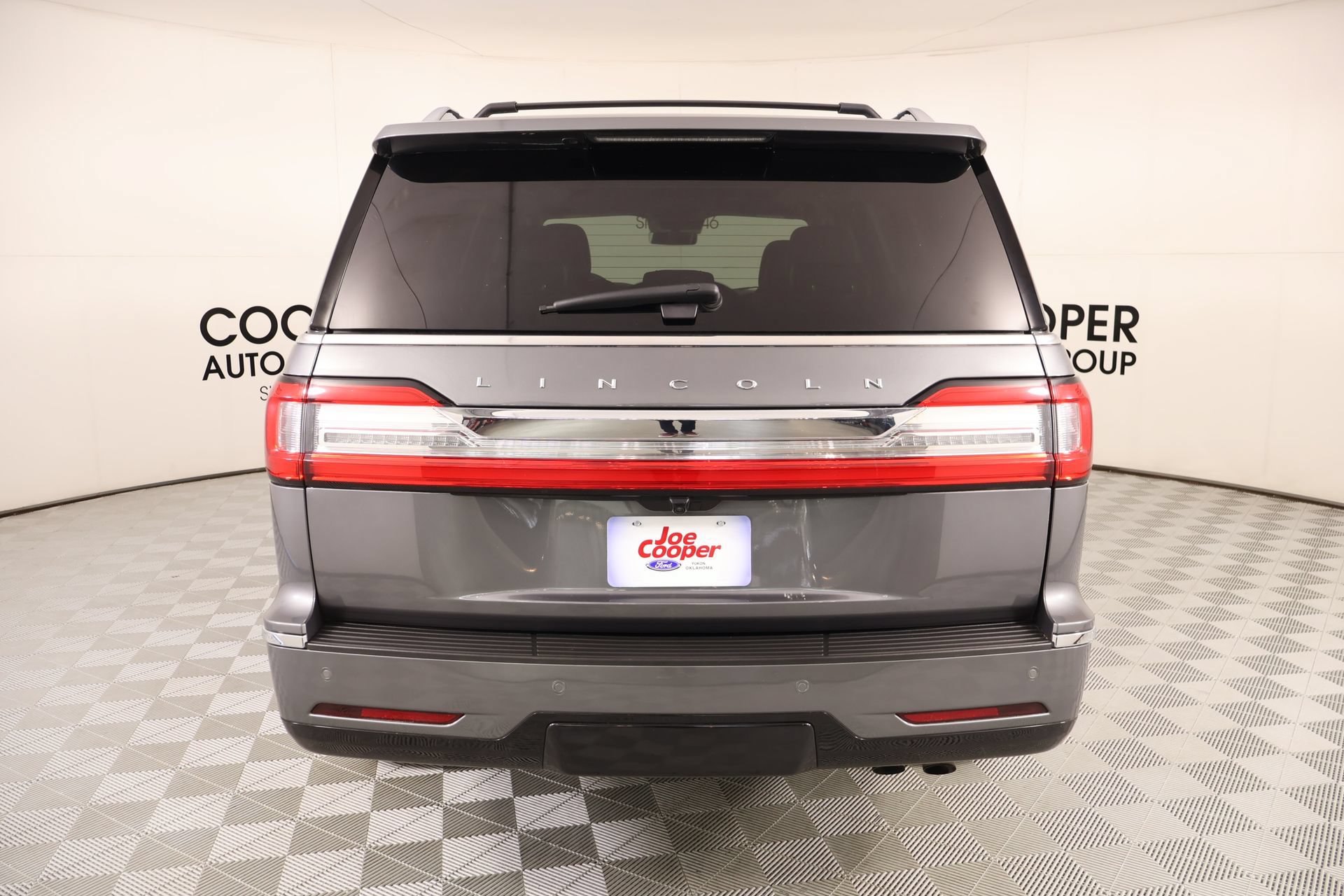Used 2021 Lincoln Navigator Reserve w/ Luxury Package AWD/4WD image 23