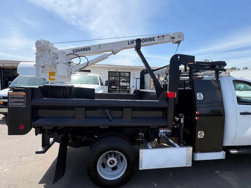 Used 2013 GMC Sierra 3500 W/T RWD image 12
