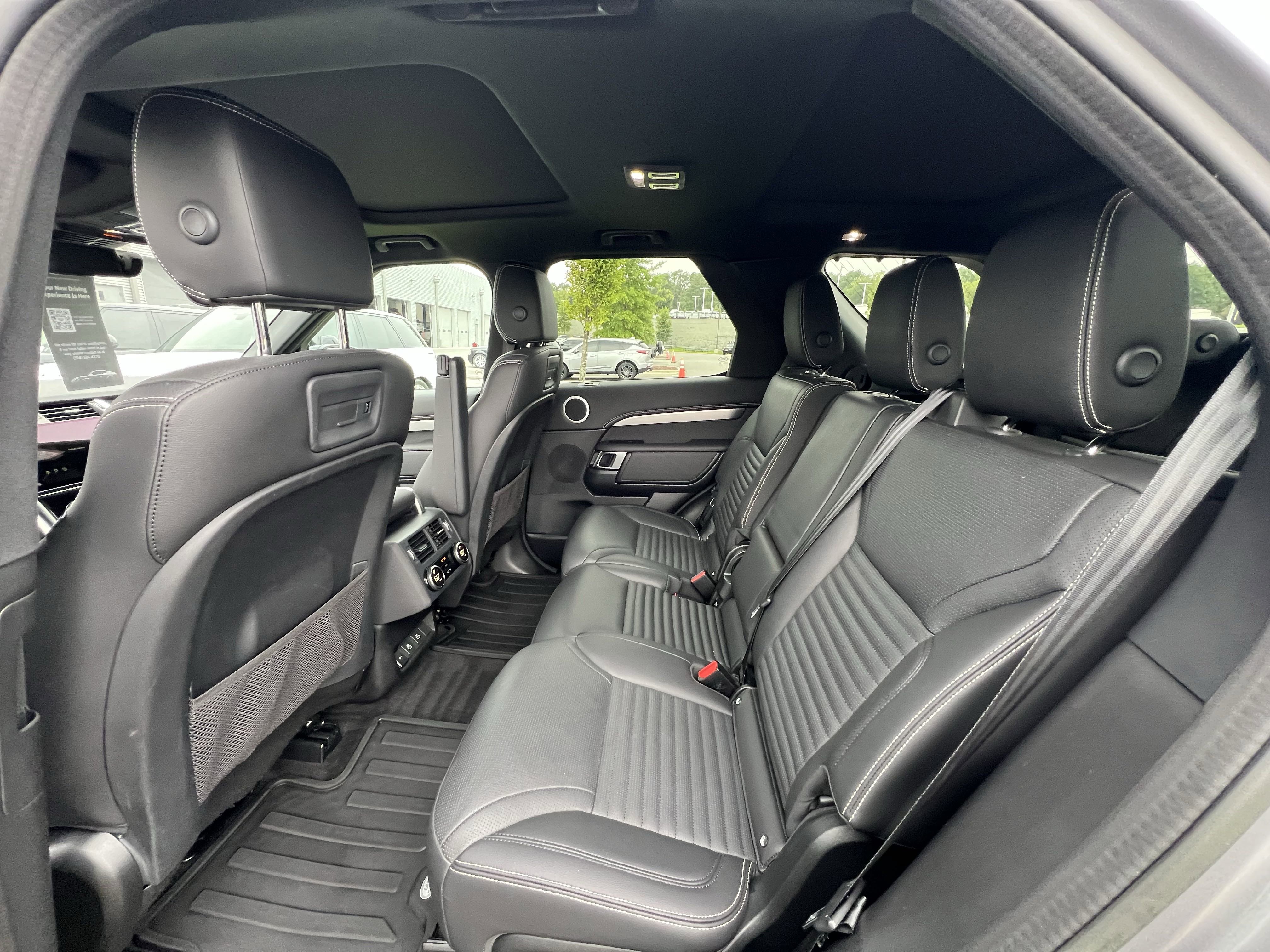 Certified 2023 Land Rover Discovery S R-Dynamic image 30