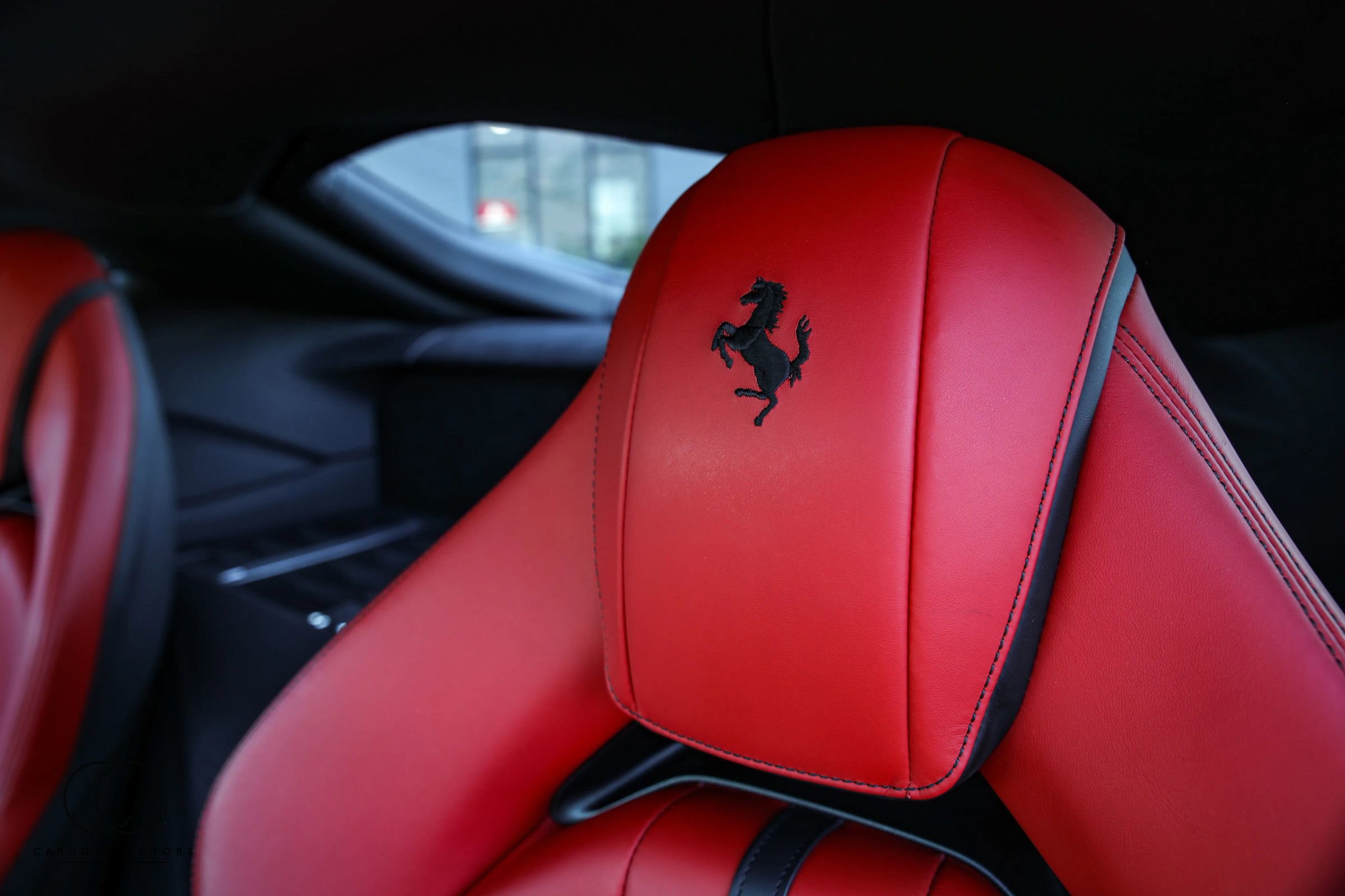 Used 2019 Ferrari 812 Superfast RWD image 41