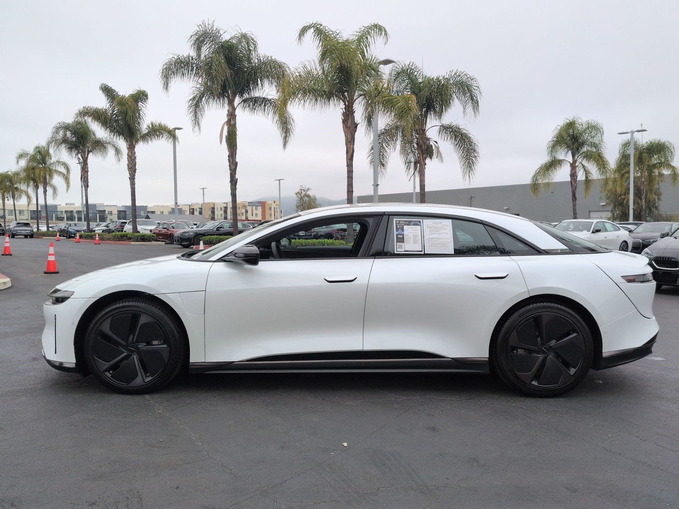 Used 2024 Lucid Air Touring AWD/4WD image 7