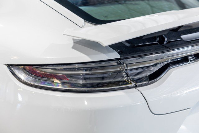 Used 2022 Porsche Panamera GTS w/ Premium Package image 16