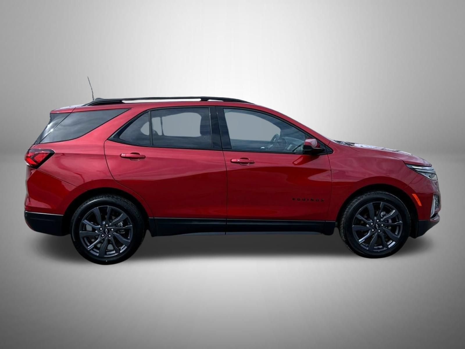 Used 2023 Chevrolet Equinox RS AWD/4WD image 5