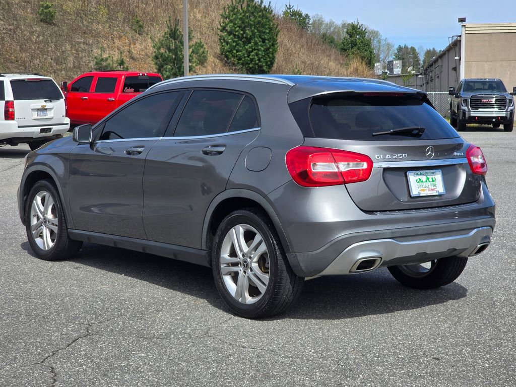 Used 2018 Mercedes-Benz GLA 250 4MATIC image 16