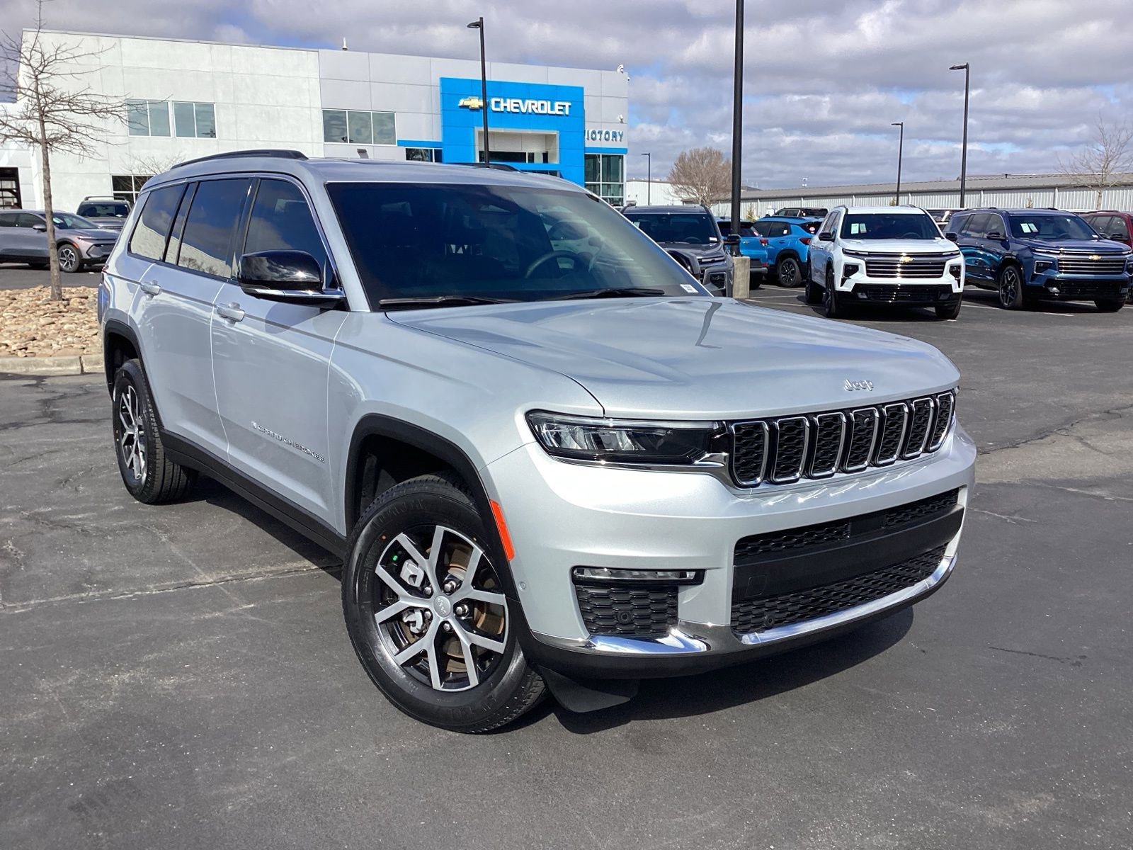 Used 2024 Jeep Grand Cherokee L Limited w/ Luxury Tech Group II