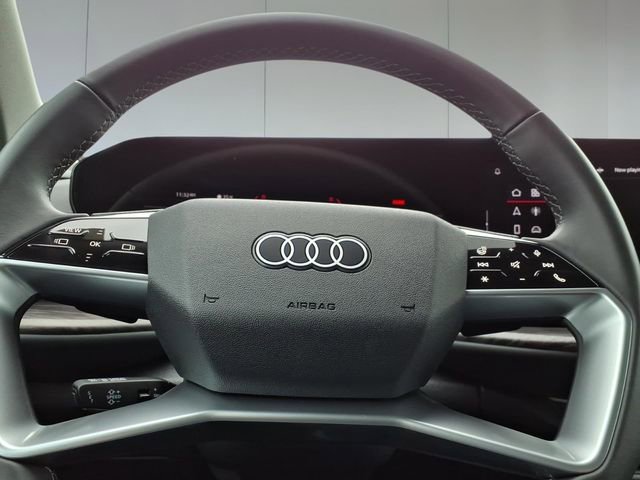 Used 2025 Audi Q5 Premium w/ Convenience Package AWD/4WD image 14
