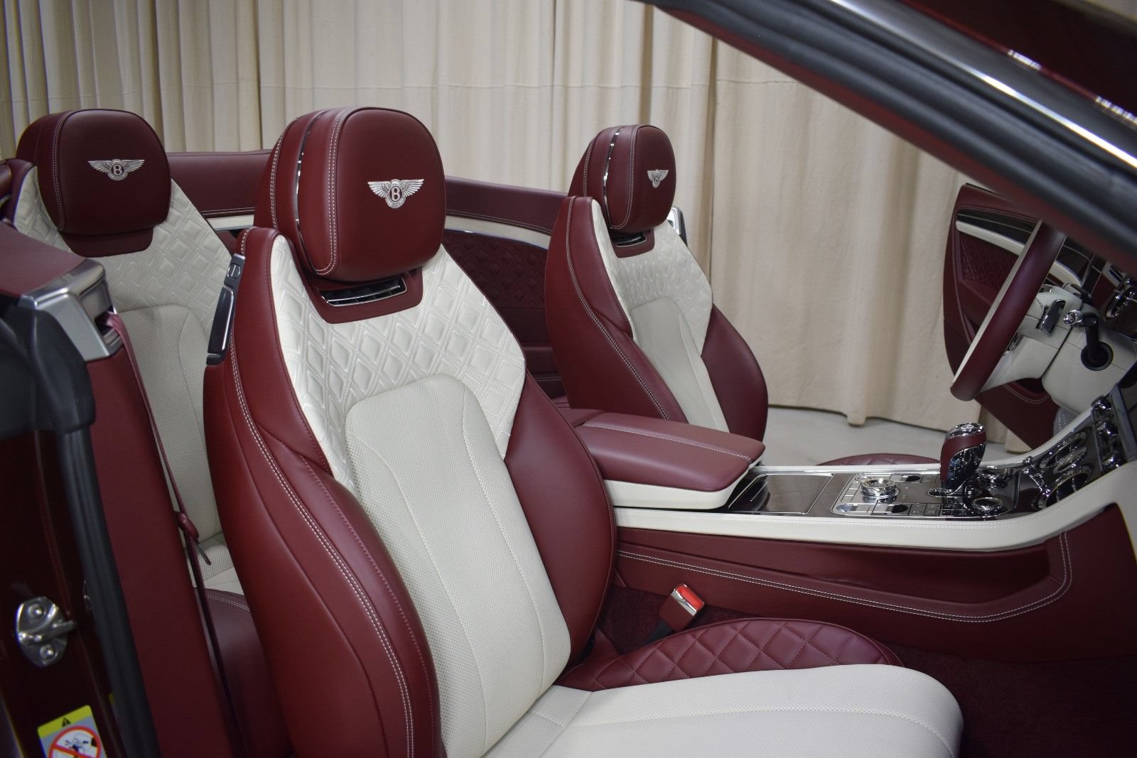 Certified 2021 Bentley Continental GT Mulliner AWD/4WD image 23