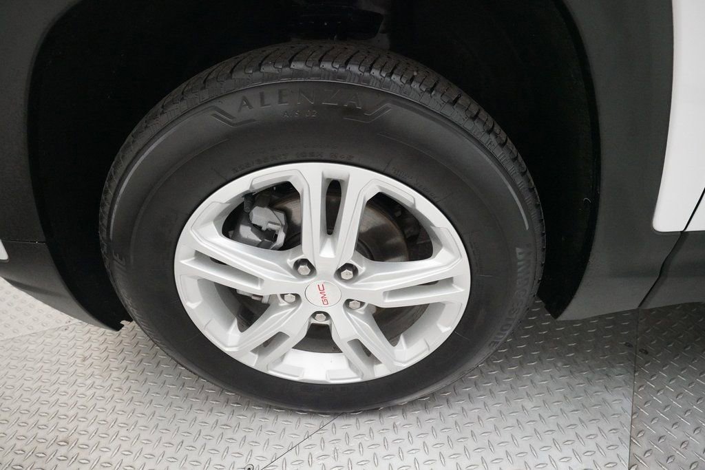 Used 2023 GMC Terrain SLE w/ Driver Convenience Package image 27