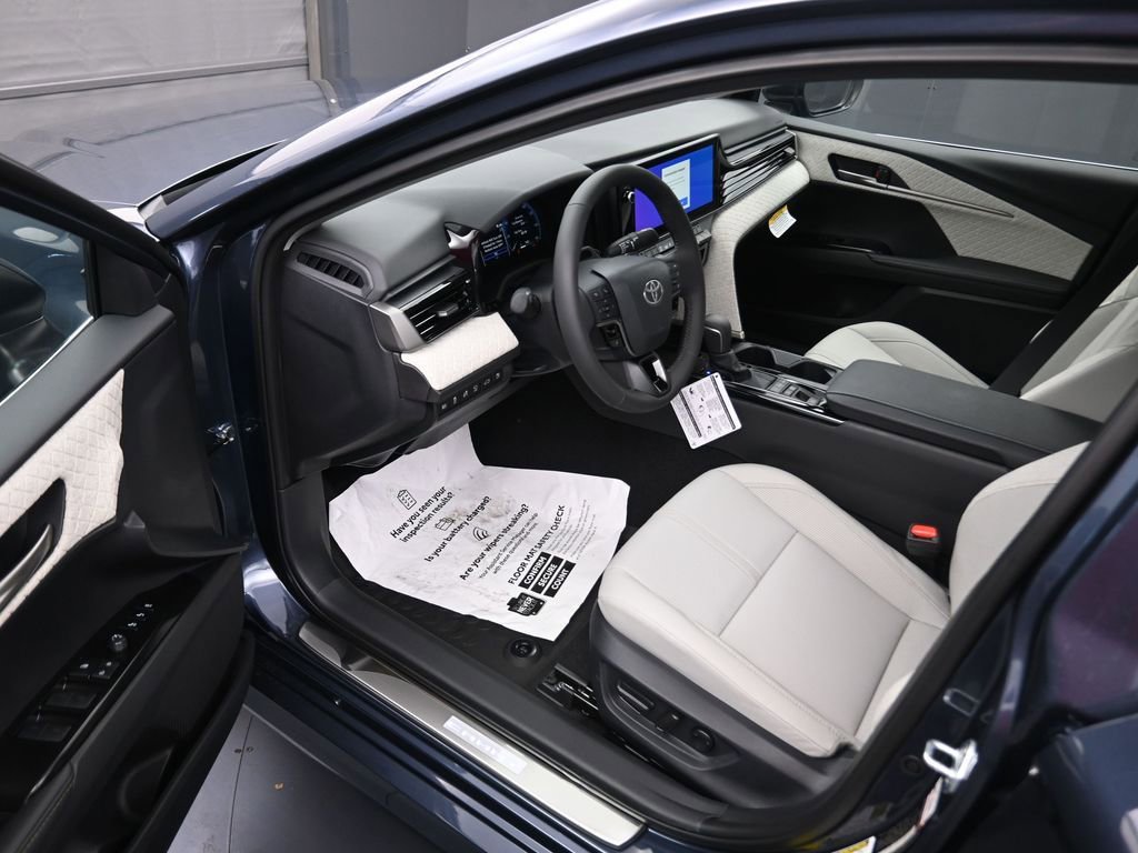 Used 2026 Toyota Camry XLE w/ Premium Plus Package image 14