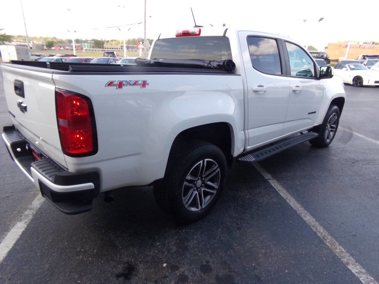 Used 2020 Chevrolet Colorado W/T w/ Custom Special Edition image 5