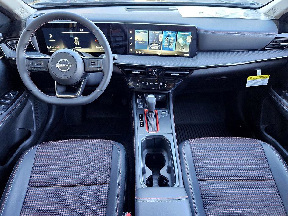 New 2026 Nissan Kicks SR image 10