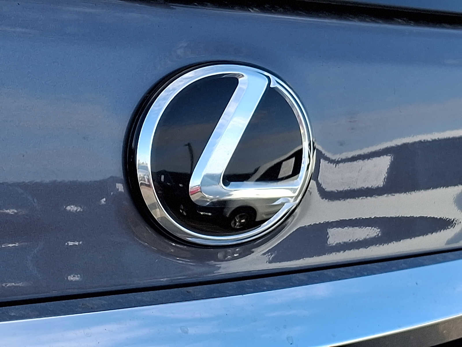 Certified 2022 Lexus GX 460 Luxury w/ Sport Design Package AWD/4WD image 29