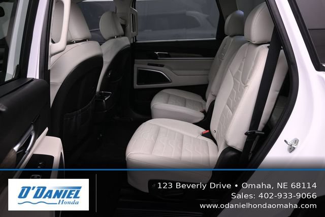 Used 2021 Kia Telluride SX w/ SX Prestige Package AWD/4WD image 36