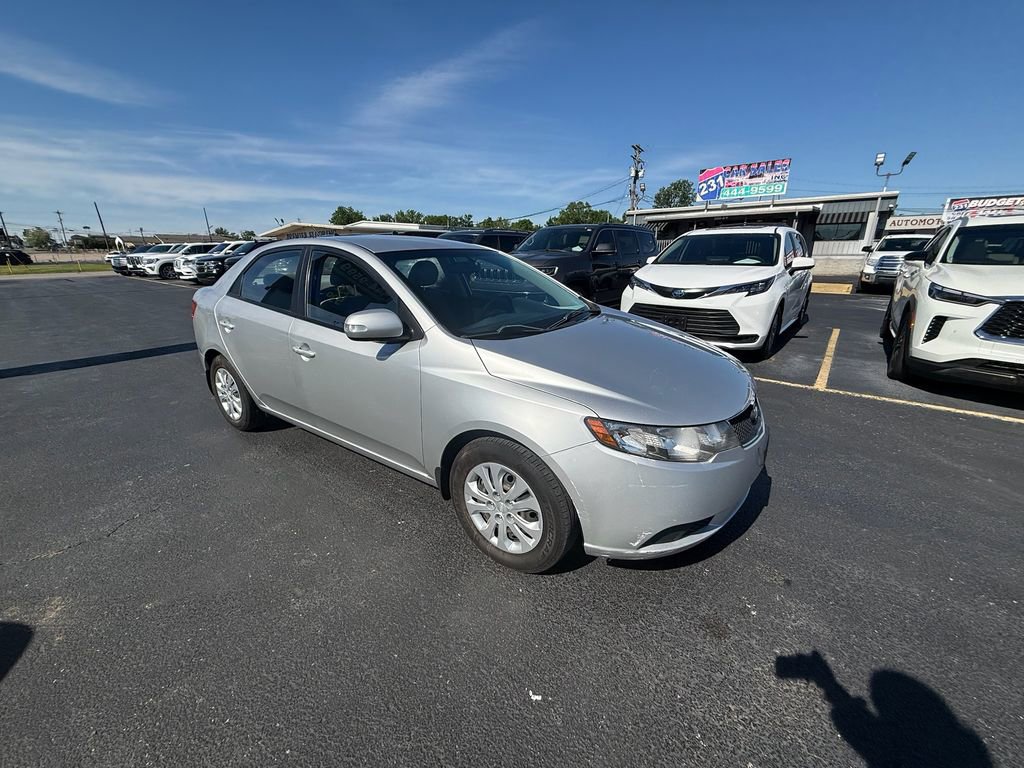 Used 2010 Kia Forte EX FWD image 1