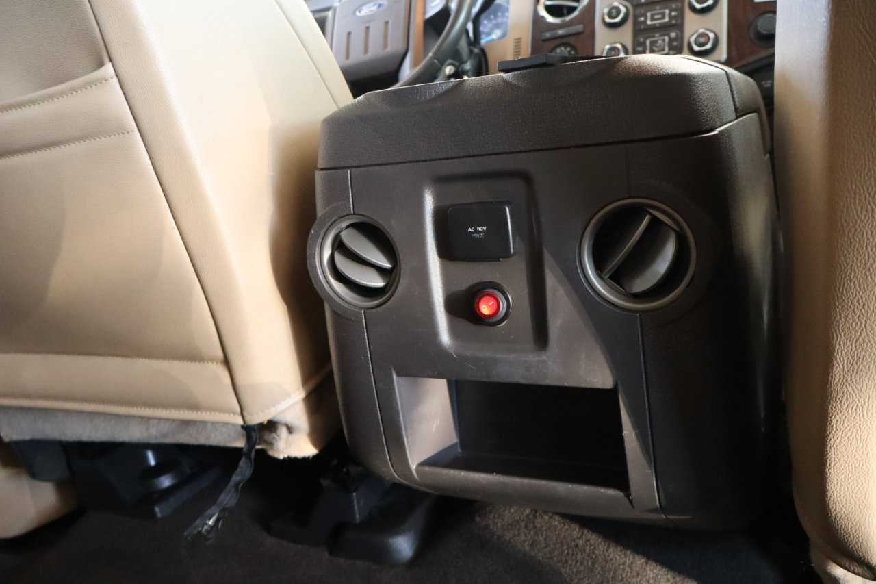 Used 2013 Ford F350 Lariat w/ FX4 Off Road Pkg image 36