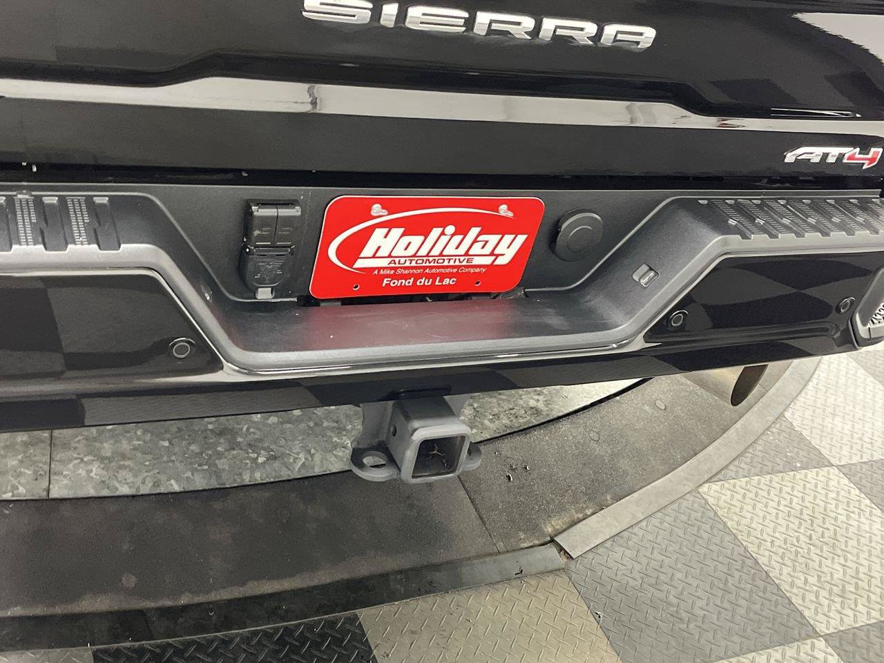 Certified 2025 GMC Sierra 2500 AT4 w/ AT4 Premium Plus Package AWD/4WD image 39