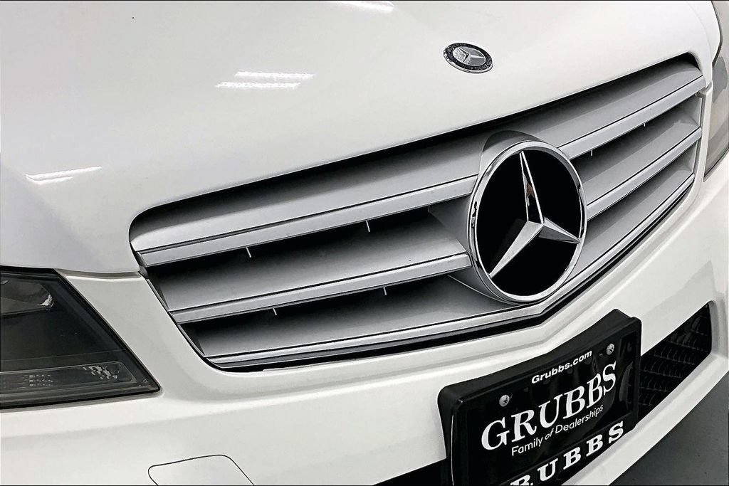 Used 2013 Mercedes-Benz C 300 4MATIC Sedan image 26