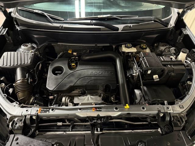 Used 2024 Chevrolet Equinox LT w/ LPO, Floor Liner Package image 40