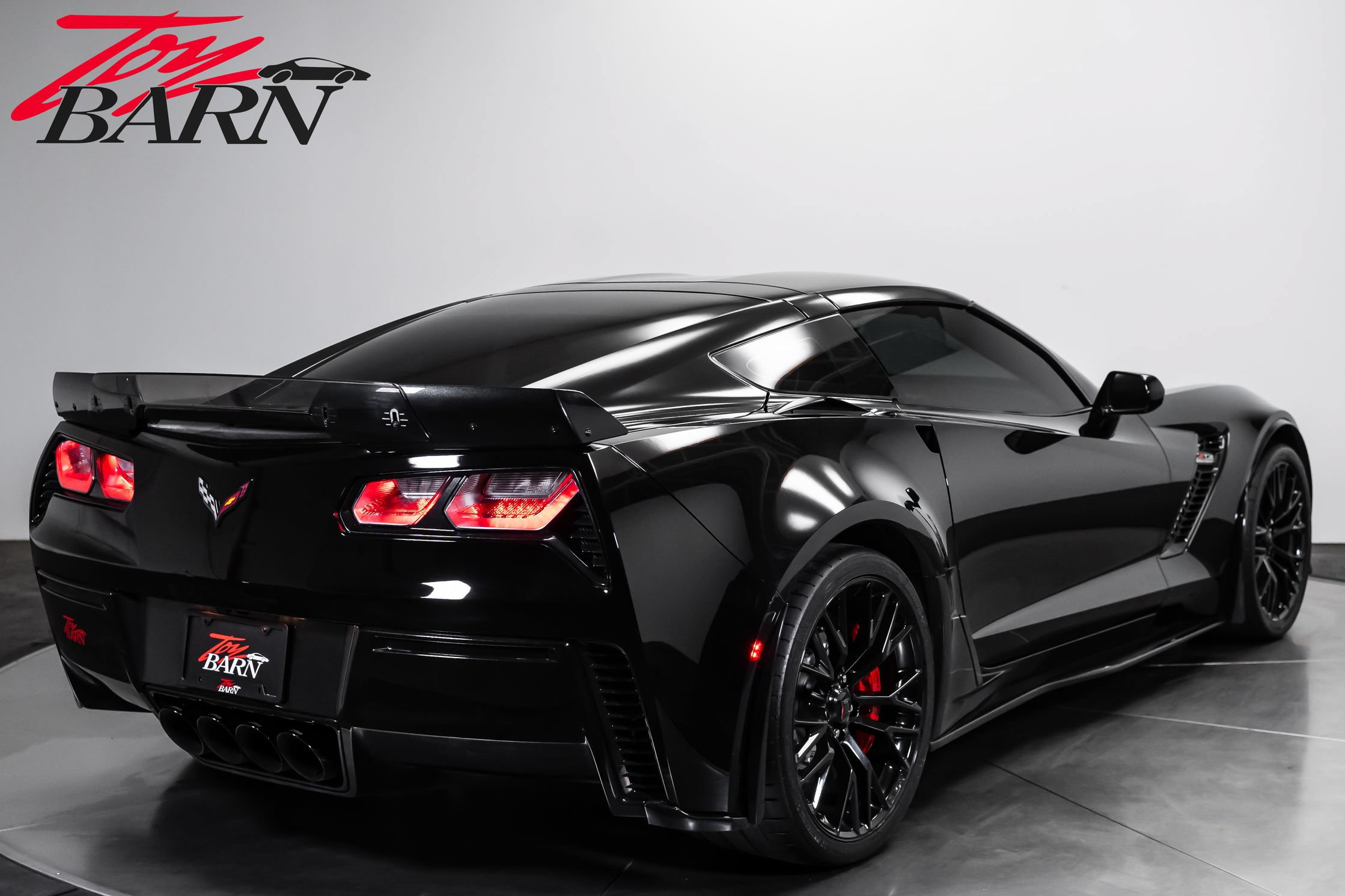 Used 2018 Chevrolet Corvette Z06 RWD image 13