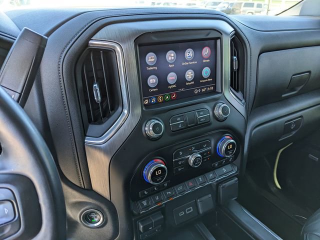 Used 2023 GMC Sierra 3500 Denali w/ Denali Ultimate Package image 23