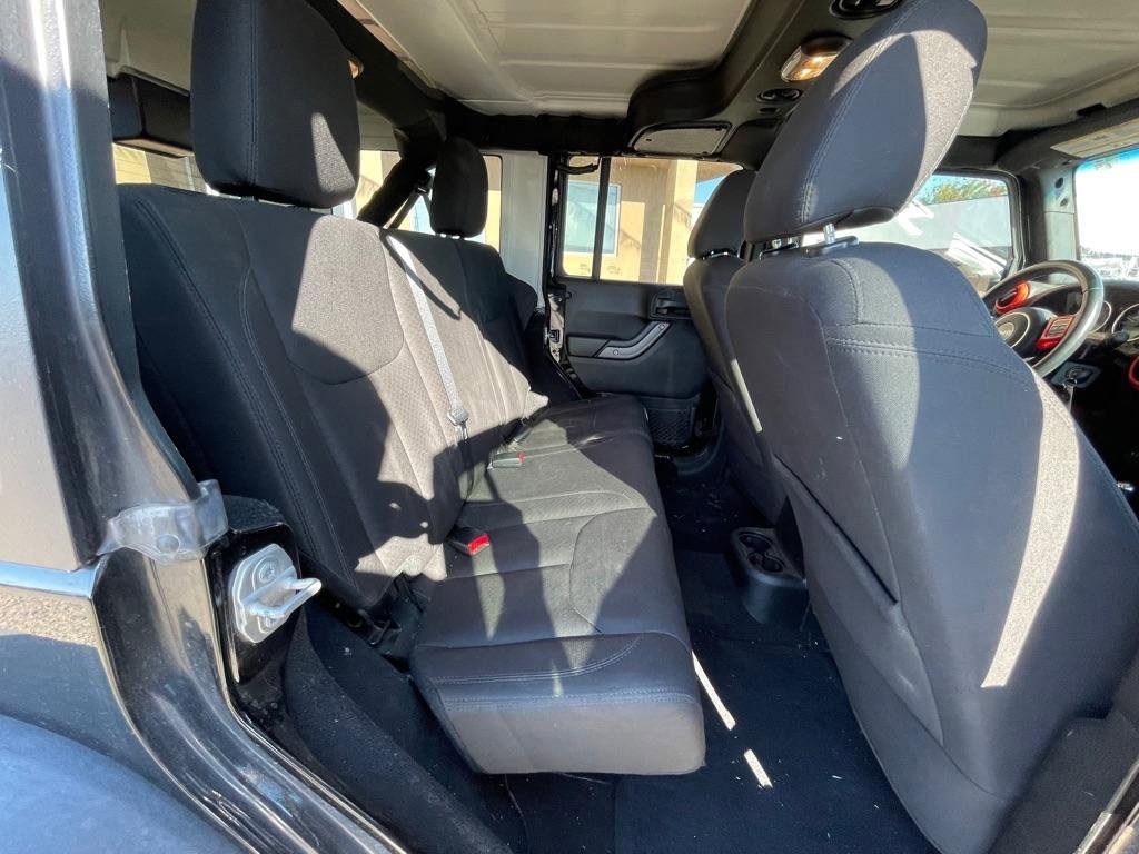 Used 2017 Jeep Wrangler Unlimited Sport w/ Quick Order Package 24S AWD/4WD image 15