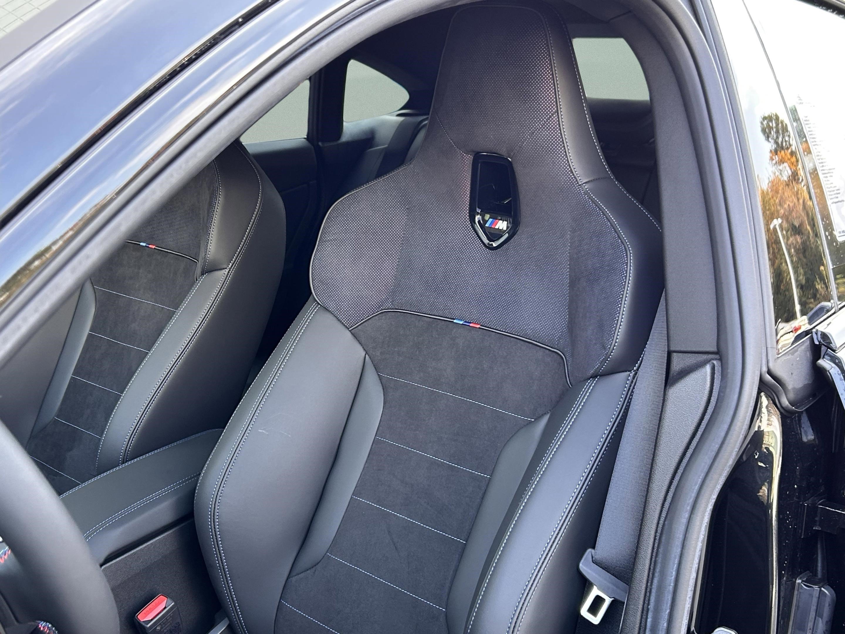 Used 2025 BMW M235i xDrive w/ M Performance Package image 22