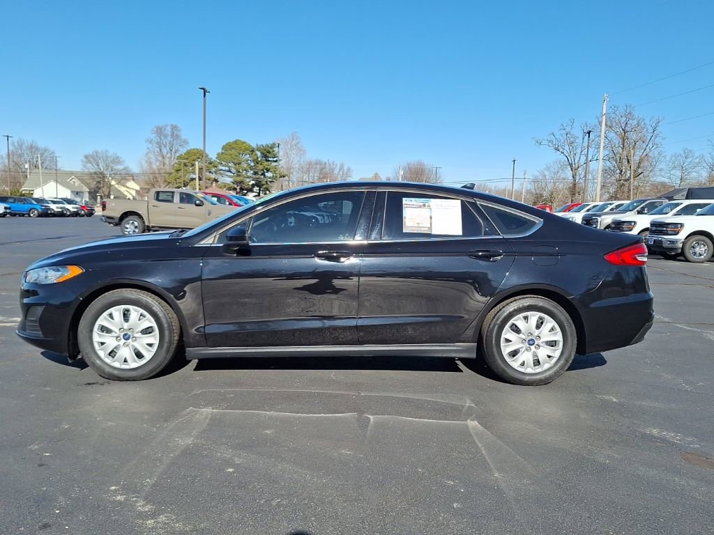 Used 2020 Ford Fusion S image 27