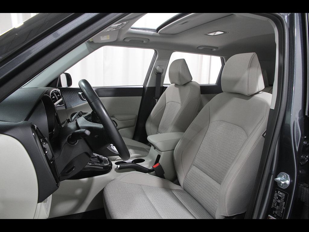 Used 2024 Kia Soul EX FWD image 5