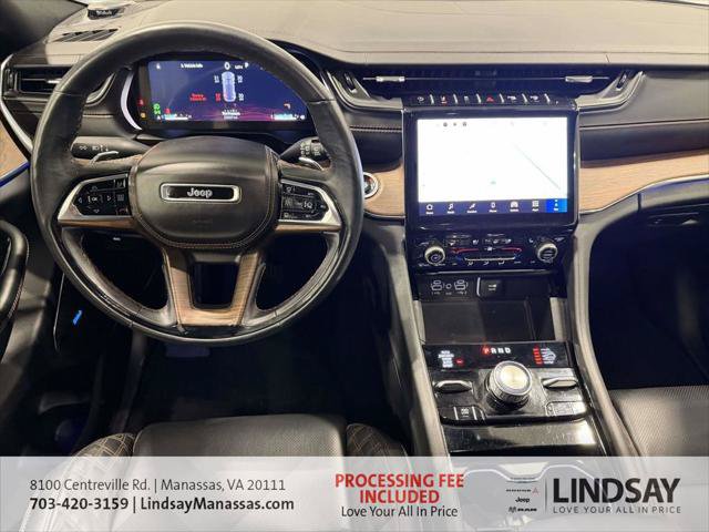 Used 2024 Jeep Grand Cherokee Summit w/ Luxury Tech Group V AWD/4WD image 18