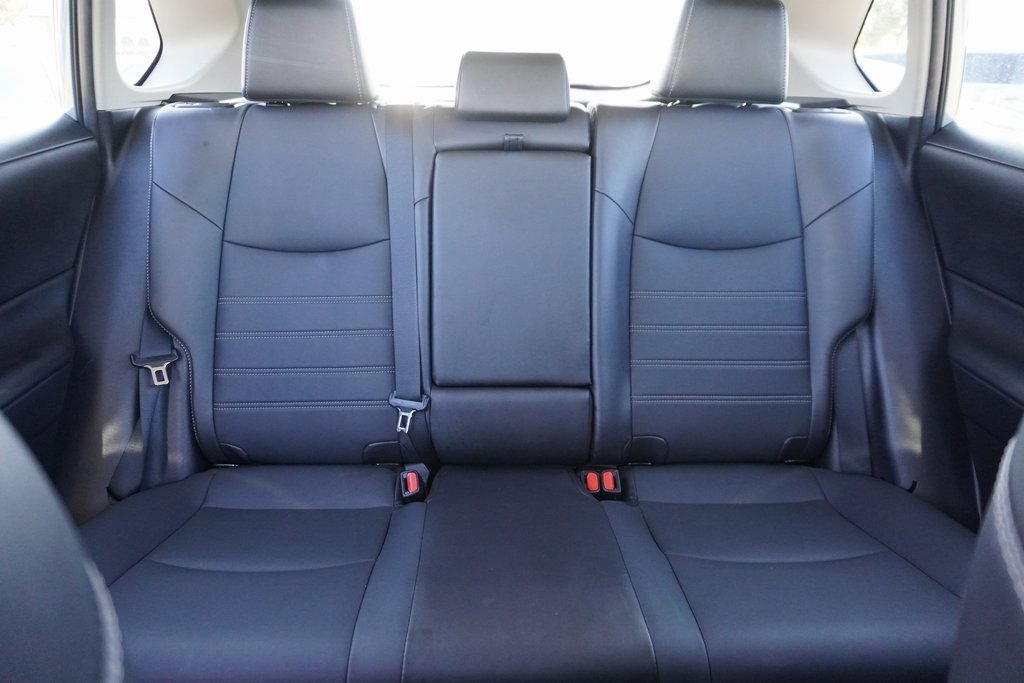Used 2023 Toyota RAV4 XLE Premium image 26