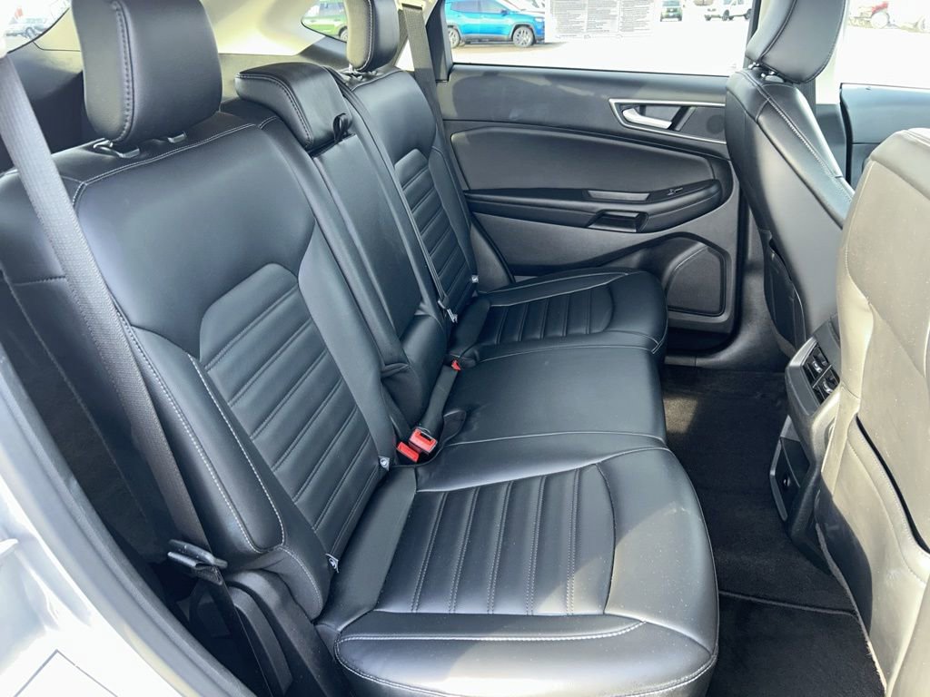 Used 2024 Ford Edge SEL image 20