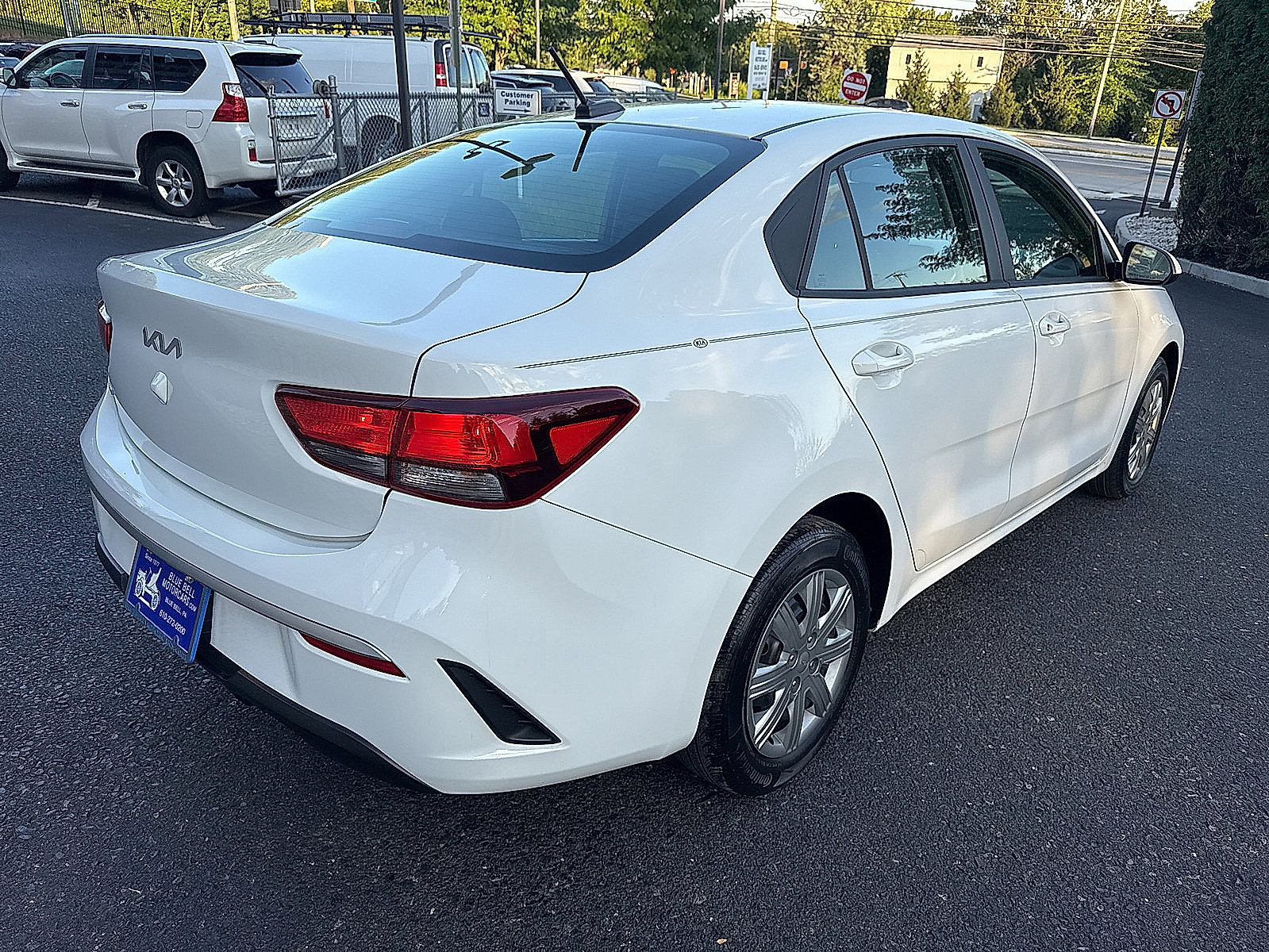Used 2022 Kia Rio LX FWD image 11