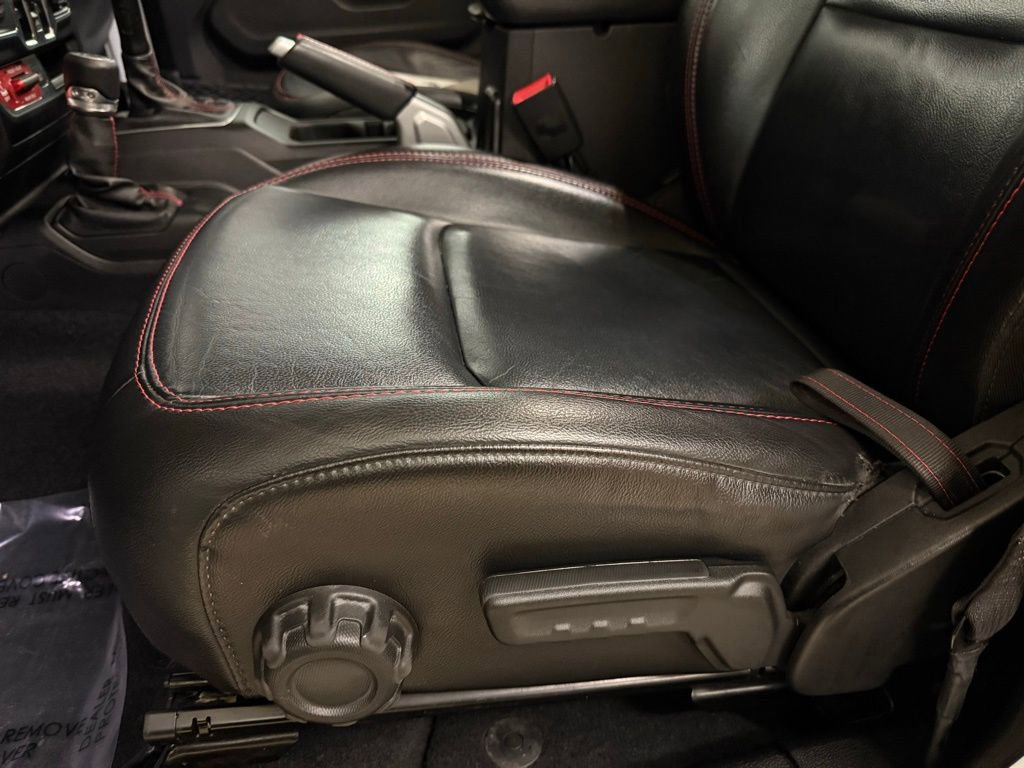 Used 2019 Jeep Wrangler Unlimited Rubicon AWD/4WD image 13