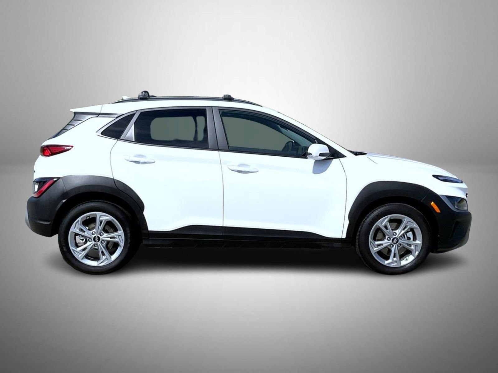 Certified 2023 Hyundai Kona SEL w/ Convenience Package AWD/4WD image 4