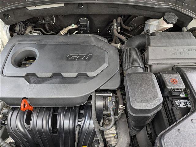 Used 2017 Hyundai Santa Fe Sport image 22