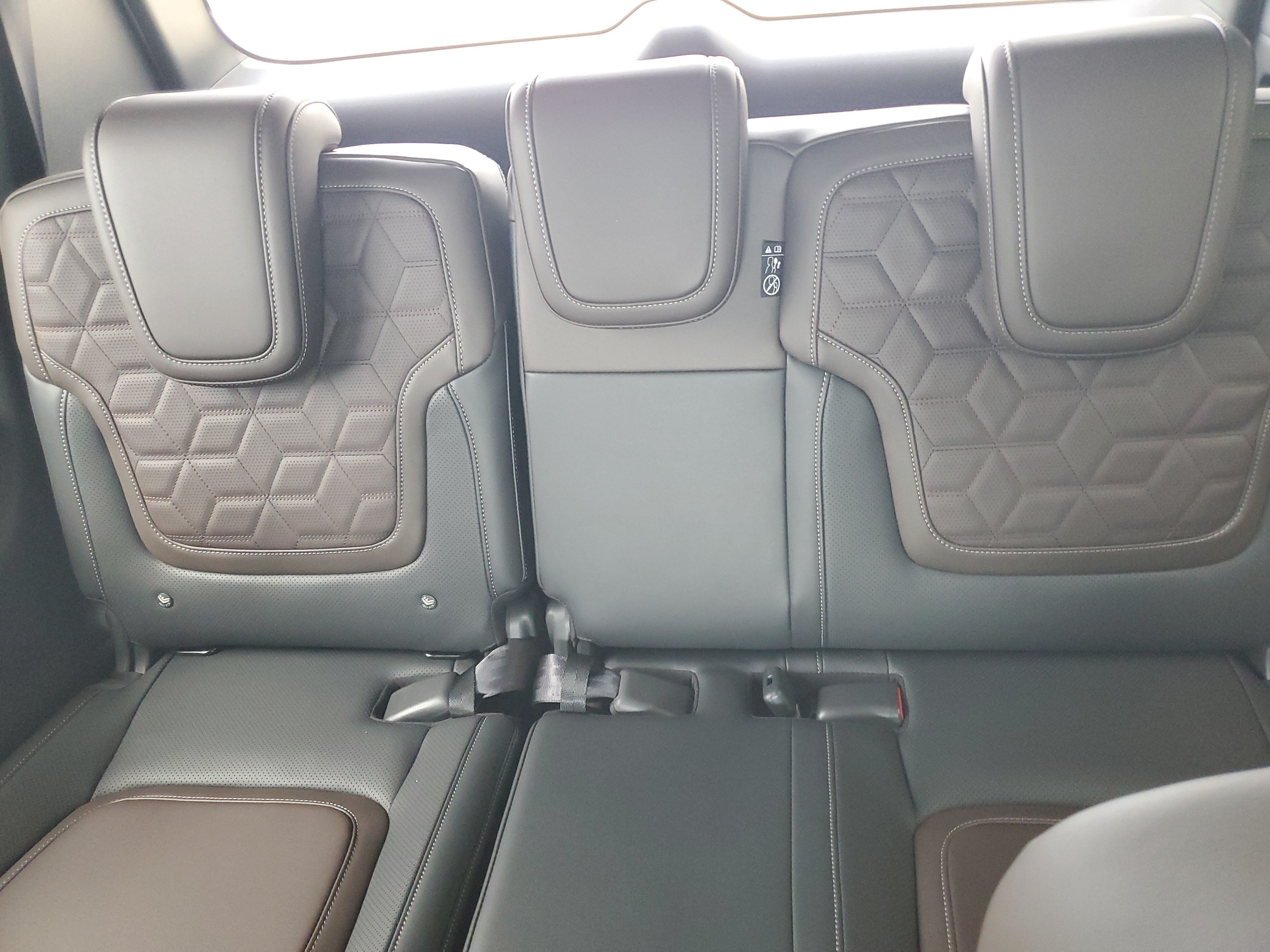 New 2026 Nissan Armada Platinum RWD image 23