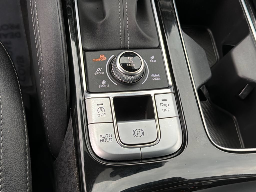 Certified 2022 Kia Telluride EX w/ EX Premium Package AWD/4WD image 31