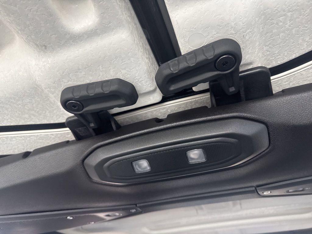 New 2025 Jeep Wrangler Sport S image 38