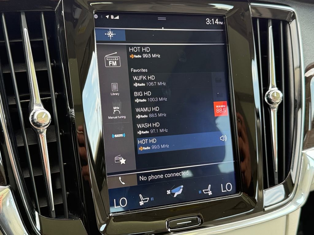 Used 2018 Volvo V90 T6 Inscription image 13