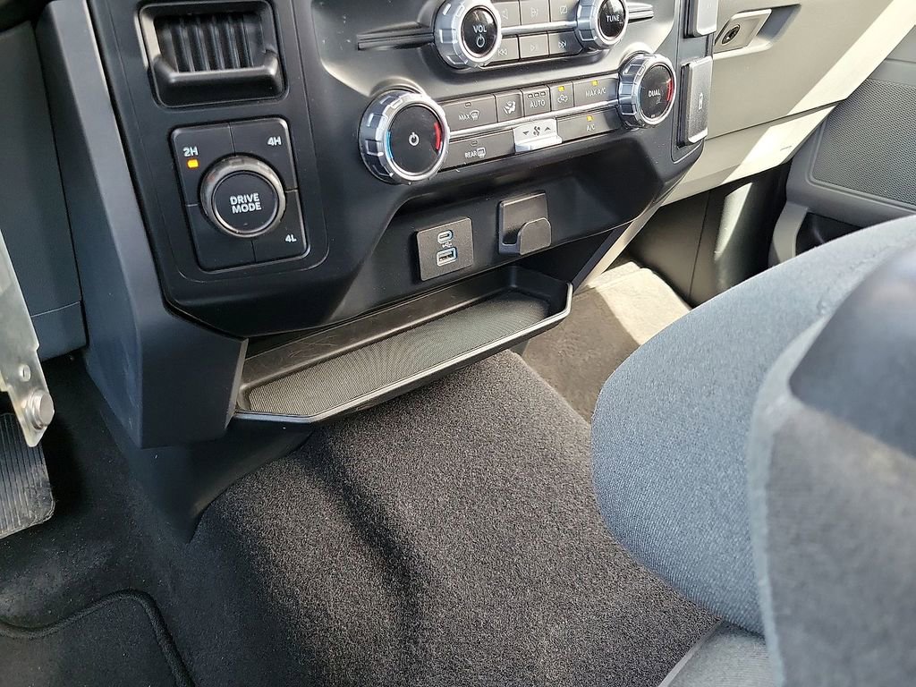Used 2024 Ford F150 XLT AWD/4WD image 22